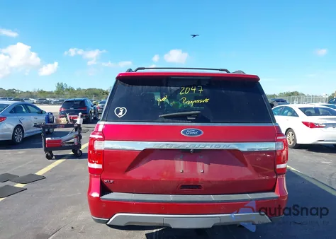 2020 Ford Expedition Xlt z USA, uszkodzony, nr VIN 1FMJU1HT8LEA89543